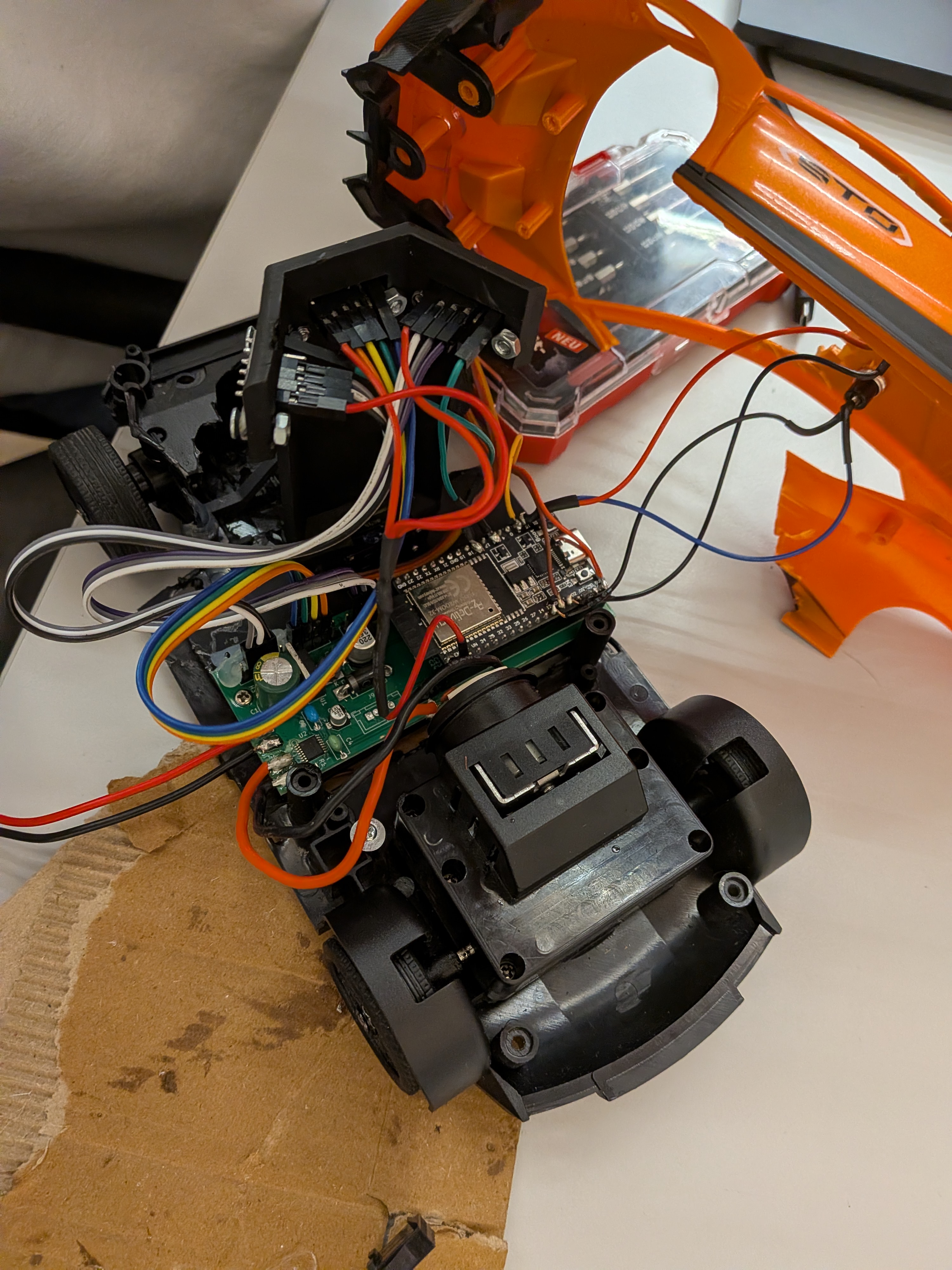 Figure 4: Open chassis power & sensor wiring troubleshooting taken at the Graz competition.